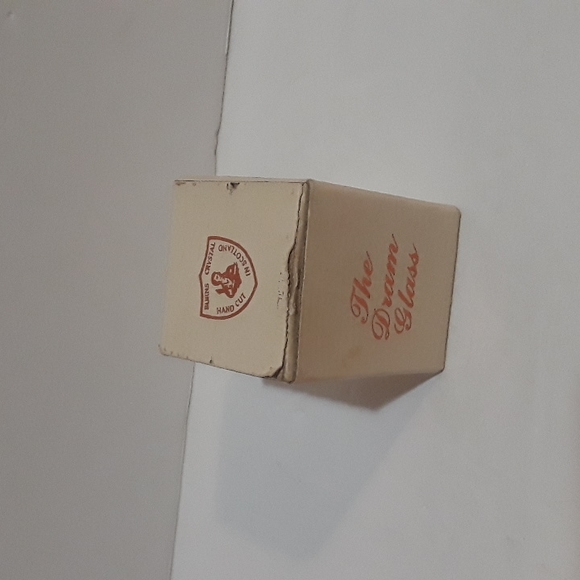 VINTAGE BURNS CRYSTAL COMRIE GOLF CLUB 1891-1991 100 YRS ETCHED SHOT GLASS & BOX - Picture 11 of 11